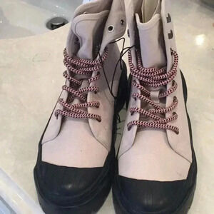 BNWT H&M boots pink combat hiking boot cute casual style
